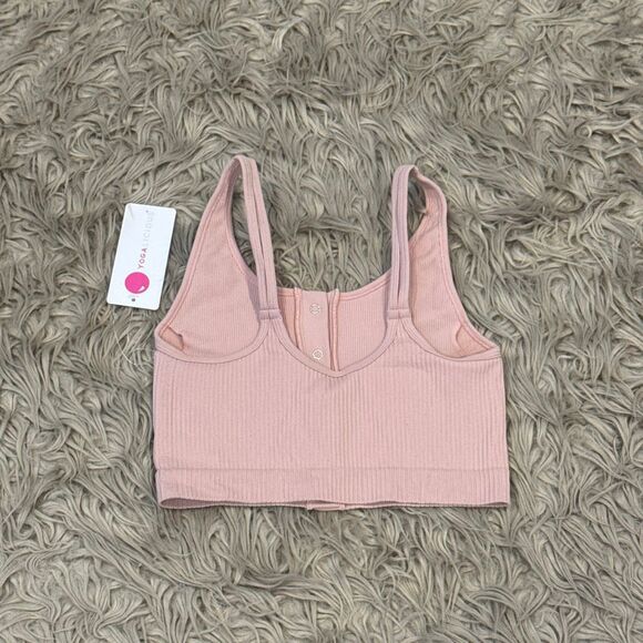 NWT yogalicious button snap crop top medium - Picture 4 of 4